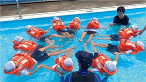 �C����S����