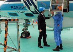 �q��@�Z�p��