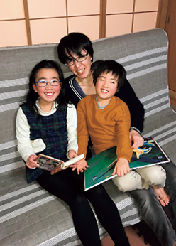 �q���Ǝ���ŉ߂����D��