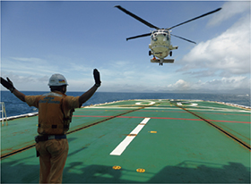 �w���R�v�^�[�̗����D�P��