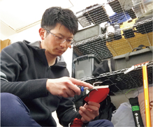 ���{ �^��2