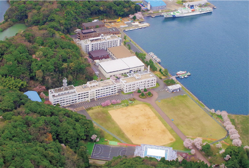 �C��ۈ��w�Z�i���s�{���ߎs�j