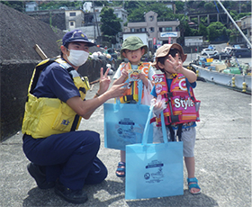 �K���K���N�ƃR���{06