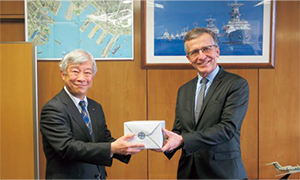 �t�����X�C�m���Ǖ��ǒ��ɂ�钷���\�h