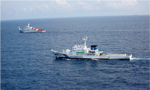 �O���C�m�����D�ɒ��~�v�����s�������D