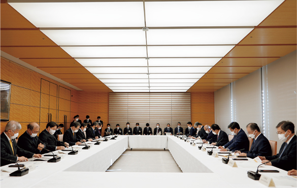 �ߘa4�N12���̊֌W�t����c