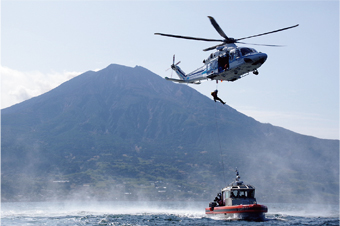 �헪�I�ȍ����O�̊֌W�@�ւƂ̘A�g�E�x���\��