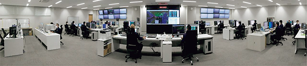 ���p�C���ʃZ���^�[�^�p�ǐ���