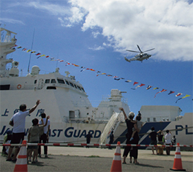 ���[�p�X�i����s�j�̗l�q