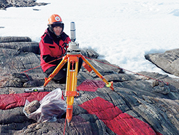 ��ɒn��ϑ���