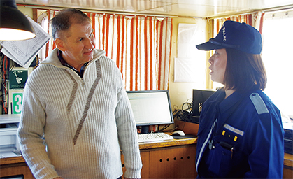 ���ۑ{����