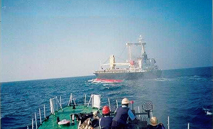 �u�A�����h���E���C���{�[�v����ǐՂ���C���h���݌x����