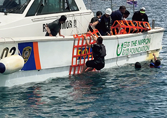 �}�[�V���������l�̕Y���ҋ~���P��