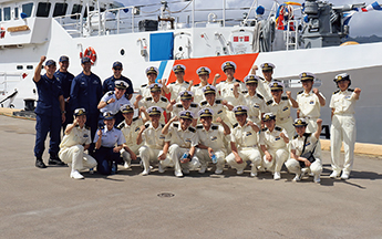 �č����݌x���������D�̌��w