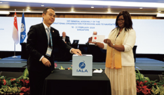IALA����̗l�q