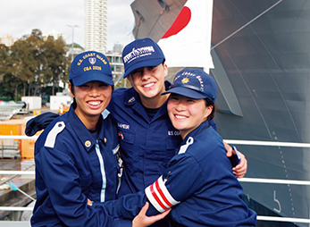 USCGA�w���̉��D��