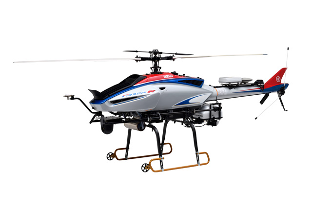 実証実験を行うヤマハ発動機製の大型ドローン