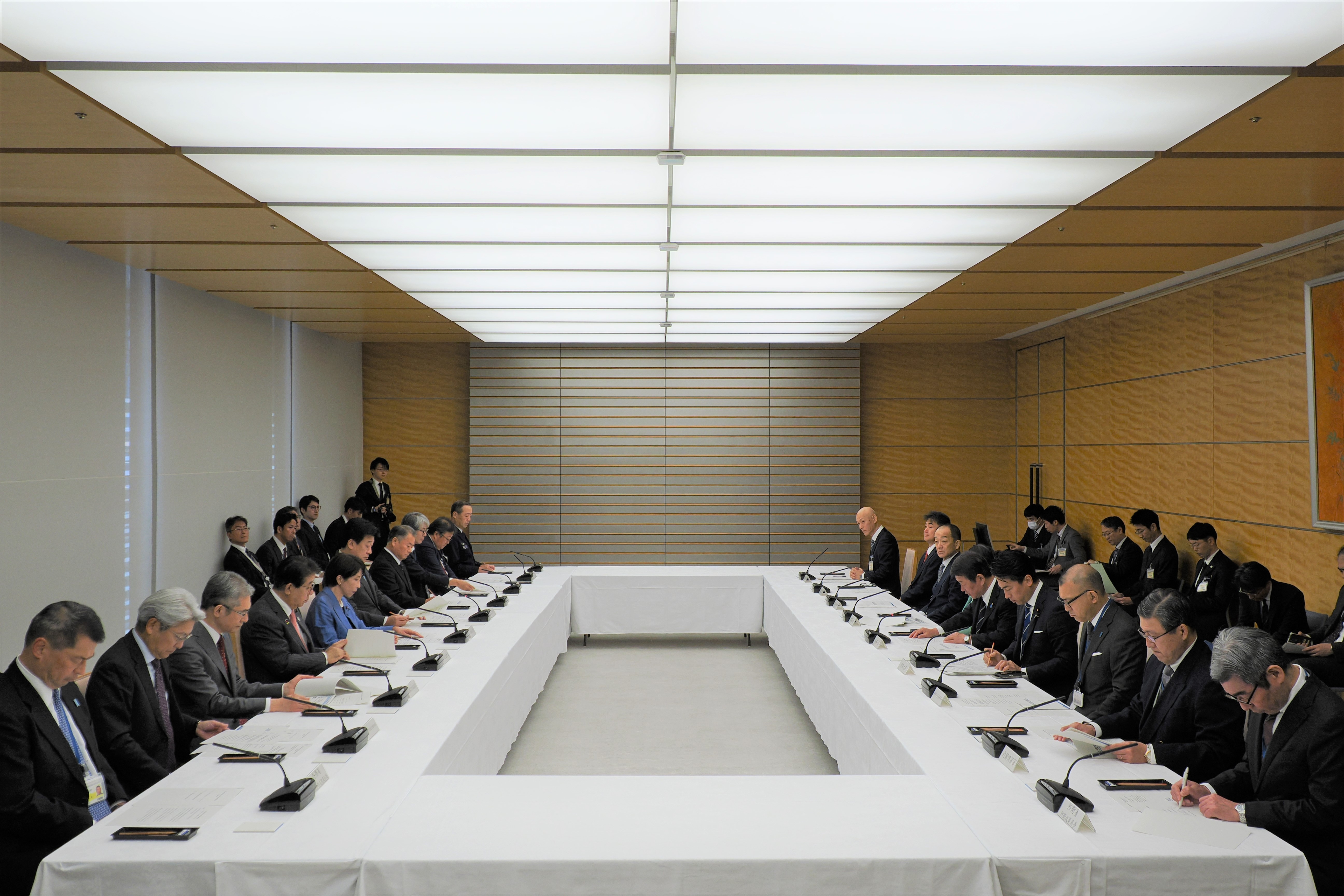 会議の全景