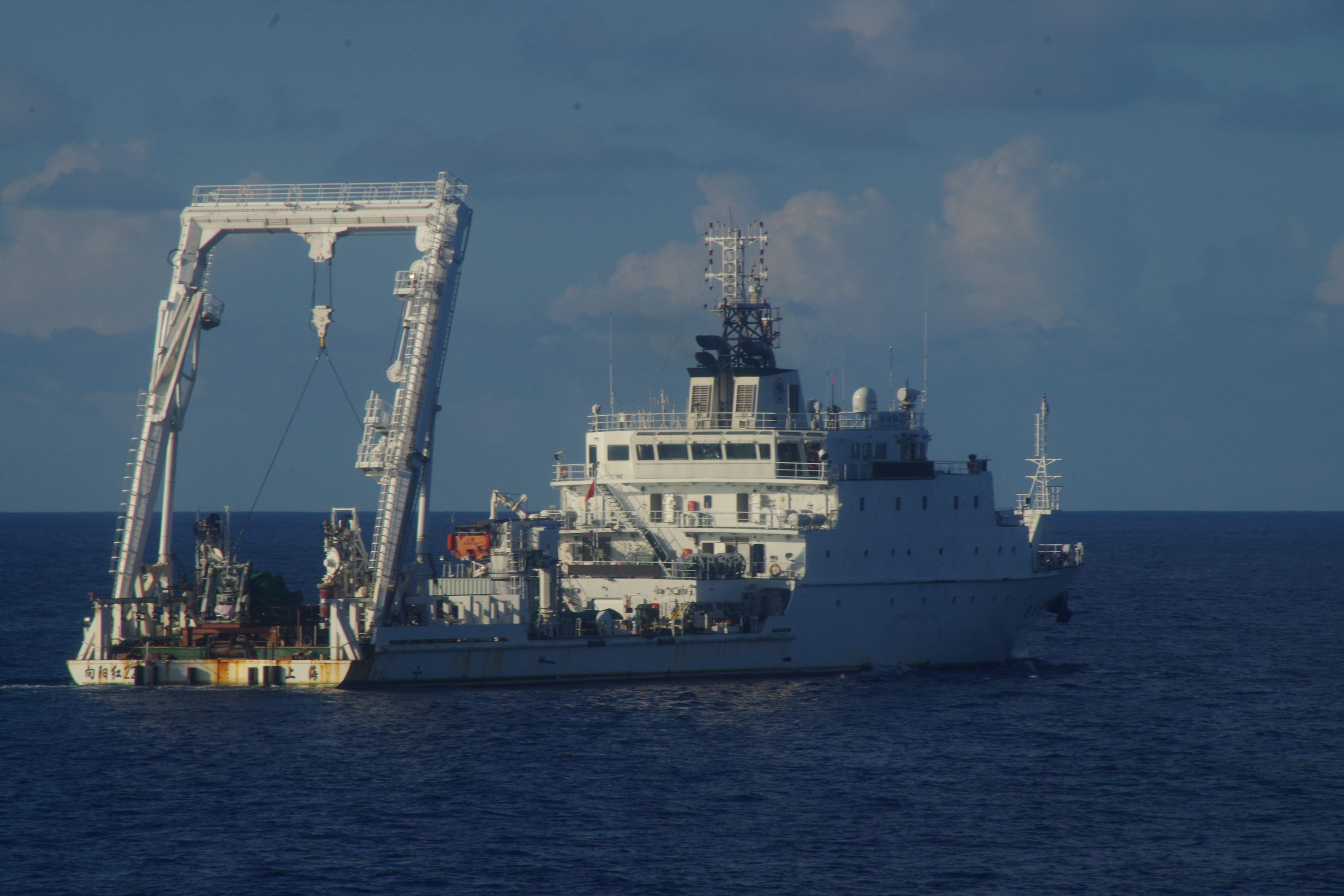 中国海洋調査船「向陽紅22」