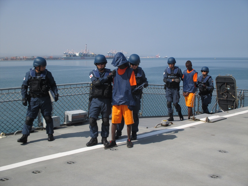 海賊対策｜海上保安庁
